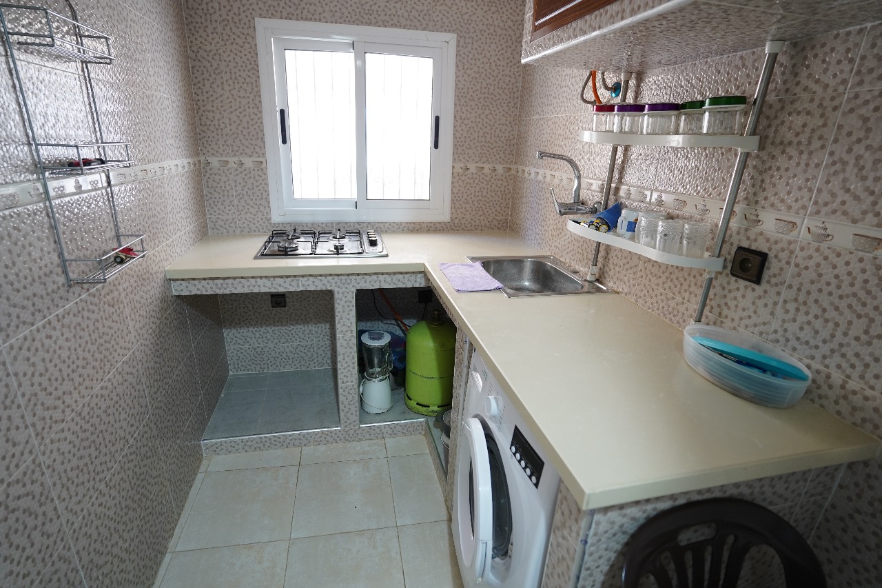 Bel appartement à Miramar à louer : 1 chambre, salon et séjour, balcon,1 er étage 71 mètres