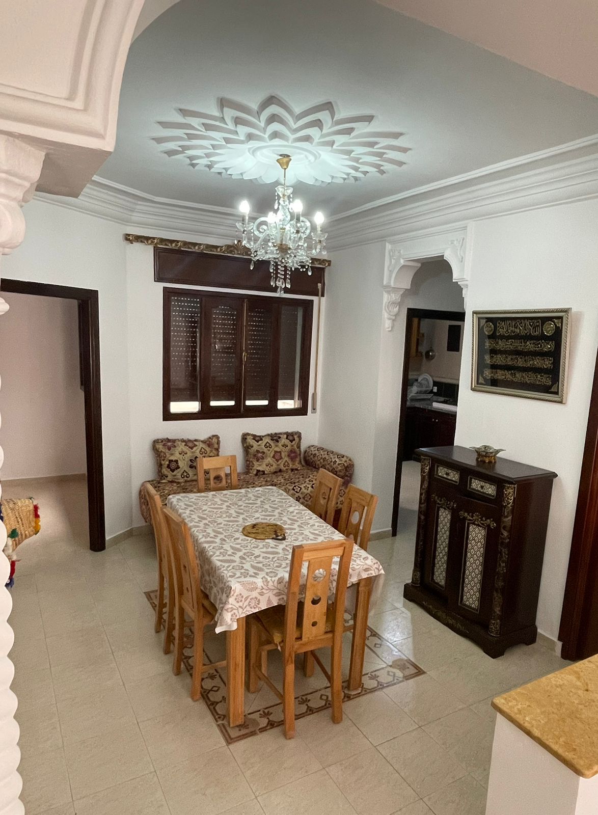 Appartement à louer à Lhouma Jdeda, 2 chambres, salon, 100 mètres carrés, au 3ème étage